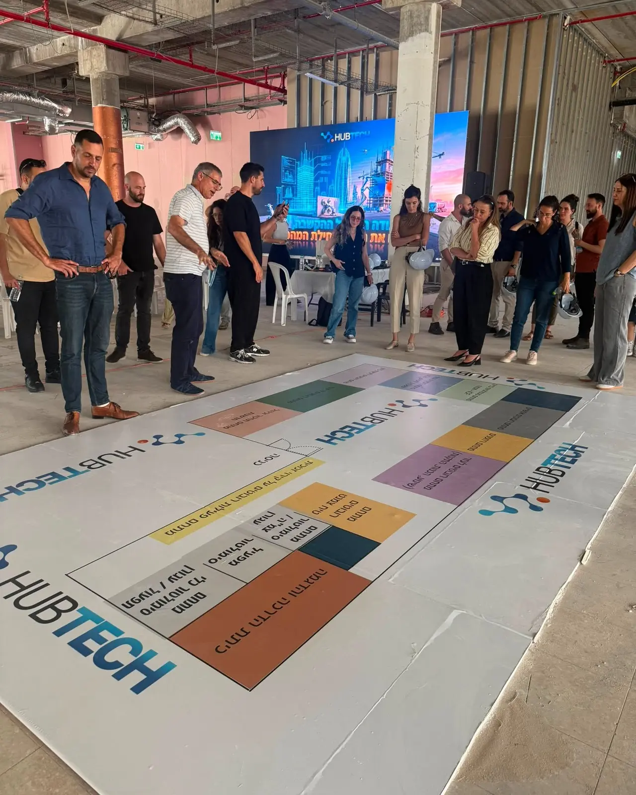 סיור מקצועי במתחם HUBTECH